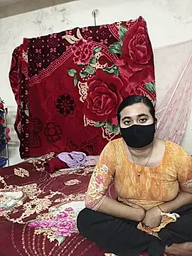 Snapshot of Love_Queen11 chatting on 22, 2, 2026 Love Queen11 online show from 22, 2, 2026