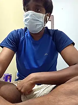 Snapshot of handsome_blg_tam chatting on 13, 11, 2025 handsome blg tam online show from 13, 11, 2025