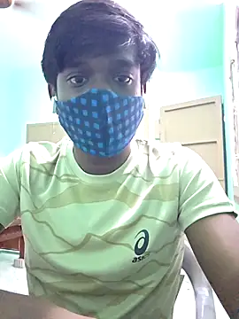 Snapshot of handsome_blg_tam chatting on 22, 11, 2025 handsome blg tam online show from 22, 11, 2025