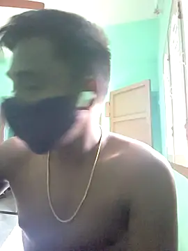 Snapshot of handsome_blg_tam chatting on 30, 11, 2025 handsome blg tam online show from 30, 11, 2025