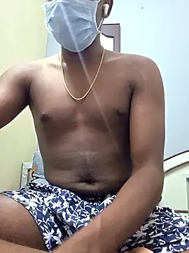 Snapshot of handsome_blg_tam chatting on 3, 12, 2025 handsome blg tam online show from 3, 12, 2025