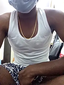 Snapshot of handsome_blg_tam chatting on 16, 3, 2026 handsome blg tam online show from 16, 3, 2026