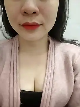 Girl Shy2000 online show from 6, 1, 2026