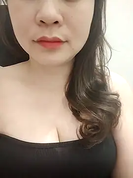 Girl Shy2000 online show from 19, 3, 2026