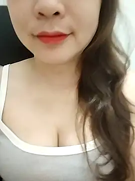 Girl Shy2000 online show from 29, 4, 2026