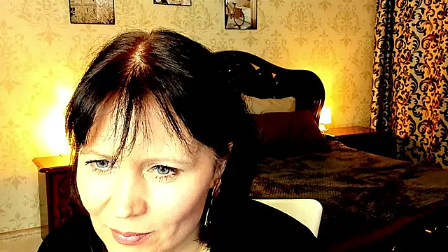 Snapshot of CelestineDream chatting on 16, 10, 2025 CelestineDream online show from 16, 10, 2025