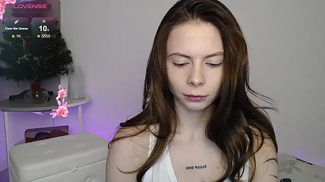 Snapshot of BellaAbey chatting on 22, 12, 2025 BellaAbey online show from 22, 12, 2025