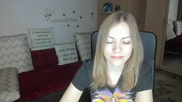 Tiffany Bates online show from 14, 11, 2025