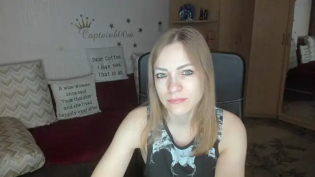 Tiffany Bates online show from 18, 11, 2025