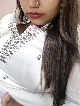 Miss Rose   online show from 5, 11, 2025