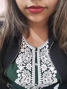 Miss Rose   online show from 2, 12, 2025