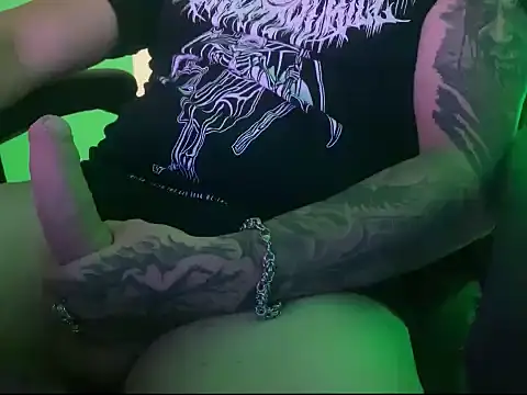 Snapshot of Sinner___ chatting on 4, 2, 2026 Sinner online show from 4, 2, 2026