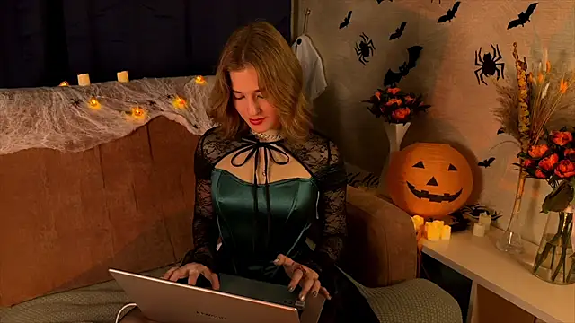 LilianLee online show from 27, 10, 2025