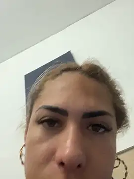 Naomi24herr online show from 27, 9, 2025