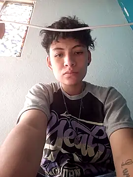Owen tomboy online show from 24, 10, 2025