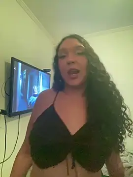 ellatransgirl online show from 15, 10, 2025