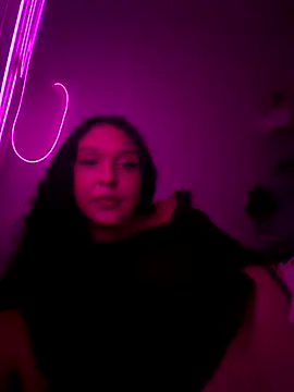 ellatransgirl online show from 26, 10, 2025