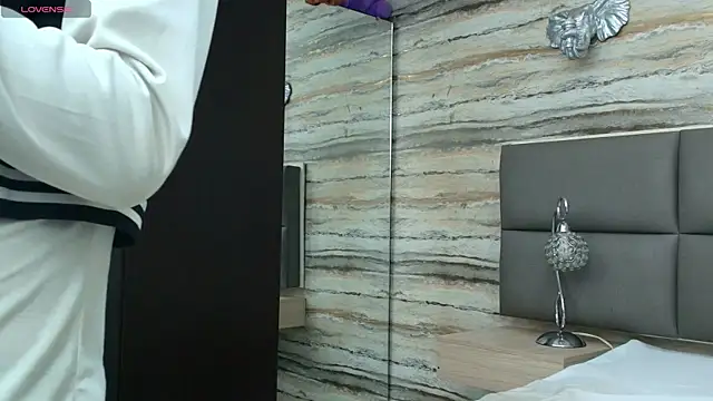 Lovers 21 online show from 30, 4, 2026