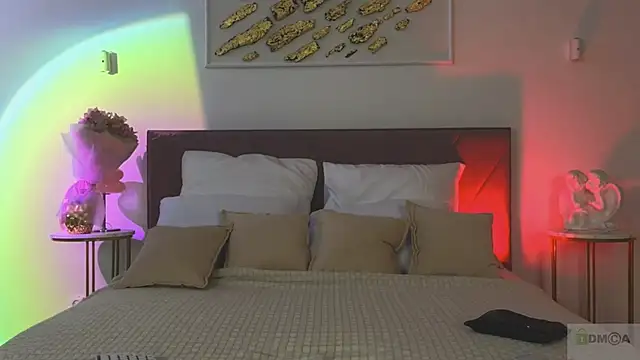 Nicole Broown  online show from 6, 2, 2026