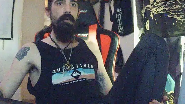 Neekaleek89 online show from 3, 3, 2026