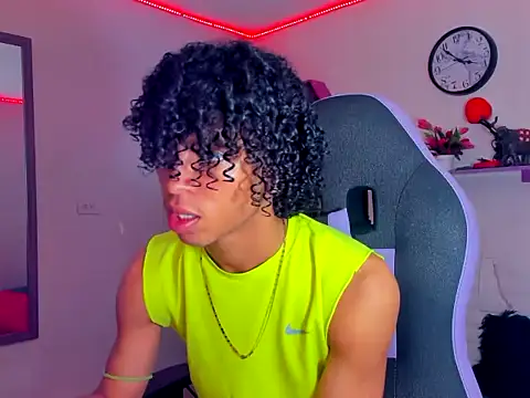 Snapshot of xion_ez chatting on 28, 9, 2025 xion ez online show from 28, 9, 2025