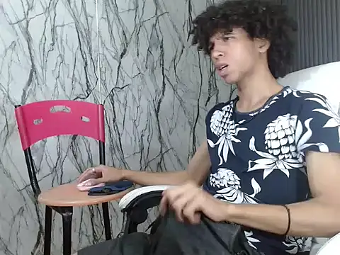 Snapshot of xion_ez chatting on 23, 10, 2025 xion ez online show from 23, 10, 2025