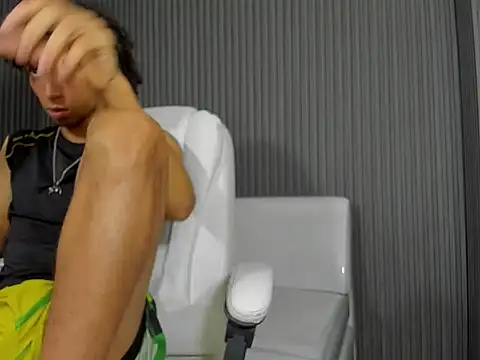 Snapshot of xion_ez chatting on 4, 11, 2025 xion ez online show from 4, 11, 2025