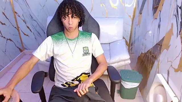 Snapshot of xion_ez chatting on 20, 2, 2026 xion ez online show from 20, 2, 2026