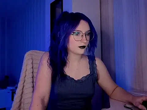 Snapshot of violet-siren-x chatting on 19, 3, 2026 violet-siren-x online show from 19, 3, 2026