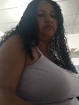 Snapshot of MEYBELLATINA chatting on 14, 3, 2026 MEYBELLATINA online show from 14, 3, 2026