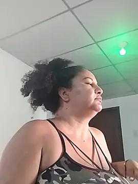 Snapshot of MEYBELLATINA chatting on 18, 3, 2026 MEYBELLATINA online show from 18, 3, 2026