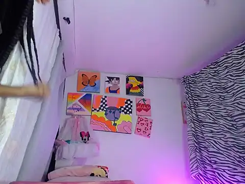 Nahomyyy online show from 5, 2, 2026