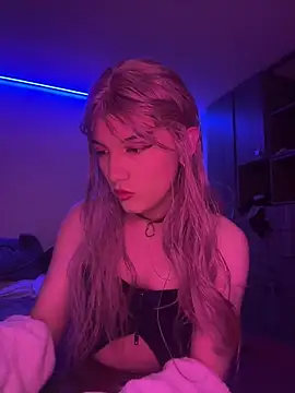 GabiPinky online show from 26, 9, 2025
