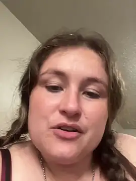 BuzzBunni69 online show from 14, 4, 2026