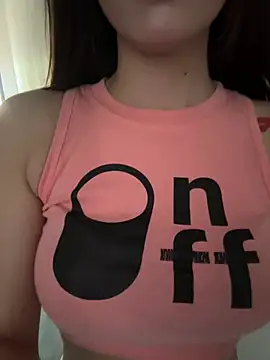 Quynhbabysexy online show from 7, 4, 2026