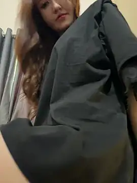 Snapshot of Quynhbabysexy chatting on 29, 6, 2026 Quynhbabysexy online show from 29, 6, 2026