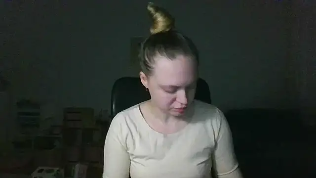 Cynoraye online show from 11, 3, 2026