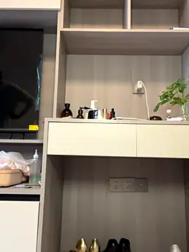 POS001 online show from 22, 12, 2025