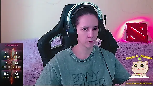 Irwi Tomboy online show from 21, 2, 2026