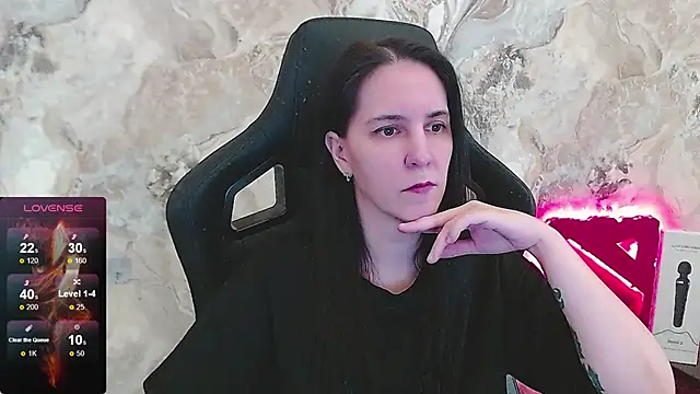 Irwi Tomboy online show from 2, 5, 2026