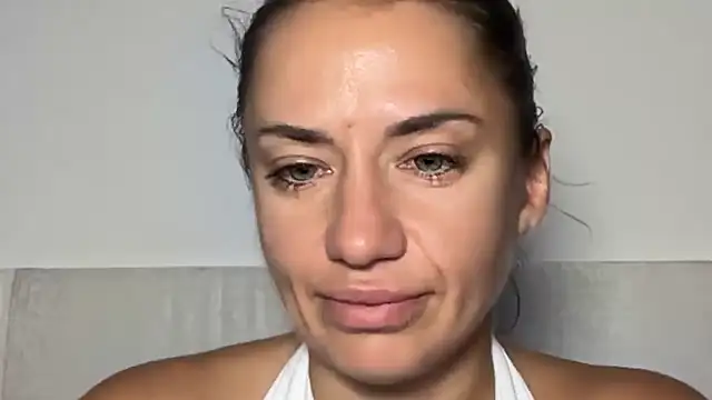 Roriann online show from 5, 3, 2026