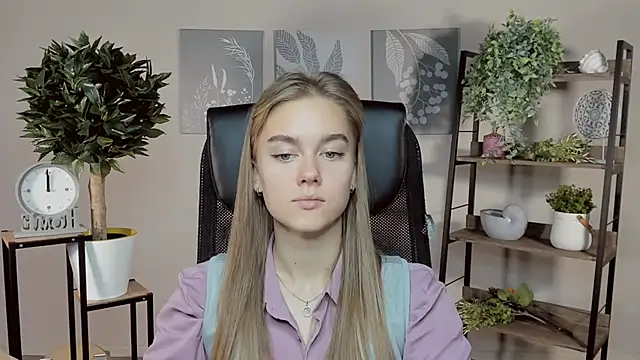 JuneWoods online show from 12, 11, 2025