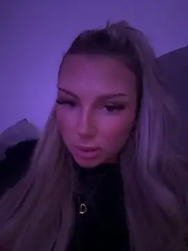 blondeeee online show from 2, 5, 2026