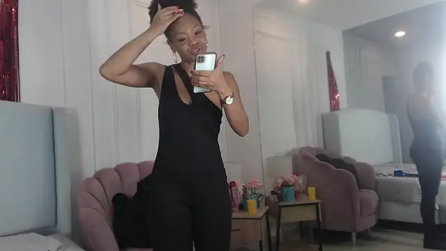 ChantalGarner online show from 11, 2, 2026