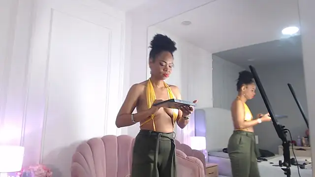 ChantalGarner online show from 8, 5, 2026