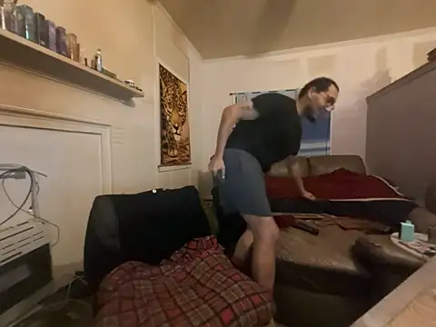 ThrowedWorldWide online show from 7, 2, 2026