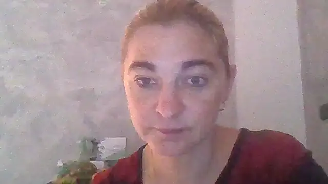 Snapshot of GoldenAngelMilf chatting on 12, 10, 2025 GoldenAngelMilf online show from 12, 10, 2025