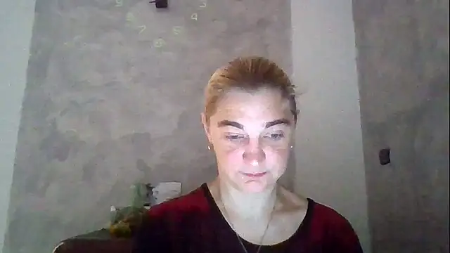 Snapshot of GoldenAngelMilf chatting on 15, 10, 2025 GoldenAngelMilf online show from 15, 10, 2025