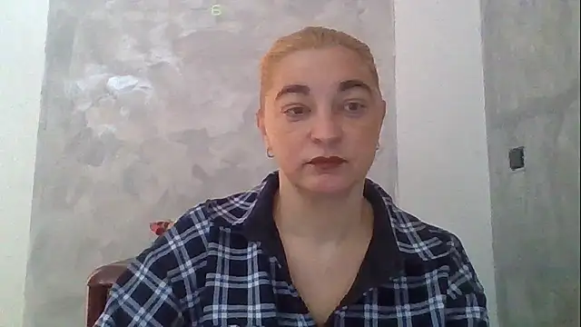 Snapshot of GoldenAngelMilf chatting on 9, 1, 2026 GoldenAngelMilf online show from 9, 1, 2026