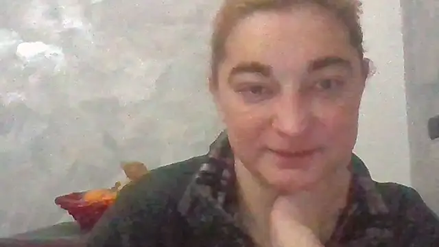 Snapshot of GoldenAngelMilf chatting on 23, 2, 2026 GoldenAngelMilf online show from 23, 2, 2026